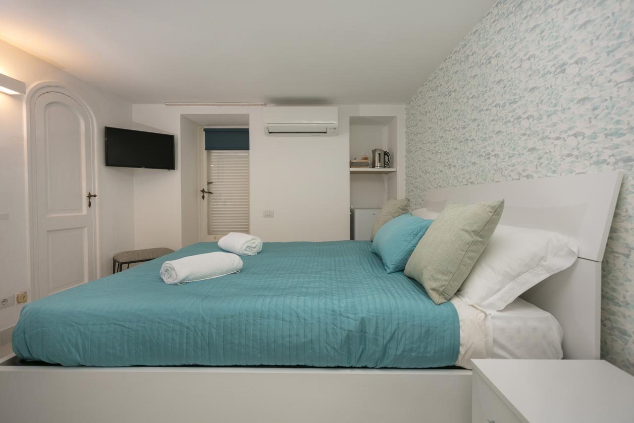 To Be Capri Hotel Екстериор снимка